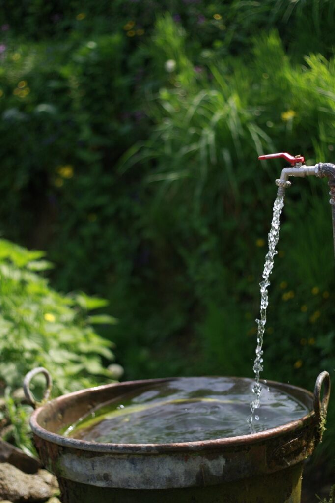 pipe, water, plumbing, industrial, construction, metal, leak, pipeline, plumbing pipes, power, nature, home, waste, piping, old, liquid, supply, green home, green construction, green metal, green power, green old, green industry